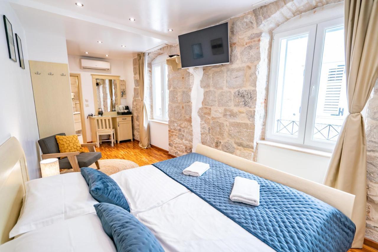 Luxury Rooms Lucija And Luka Split Luaran gambar